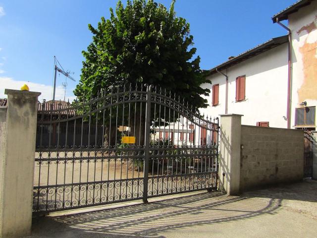 Case e ville in vendita di 458 m² in Corso della Repubblica, 49