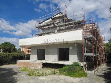 Case e ville in vendita di 469 m² in Via San Donato