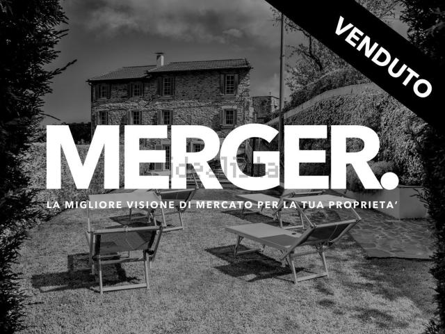 Case e ville in vendita di 470 m² in Strada Provinciale 6