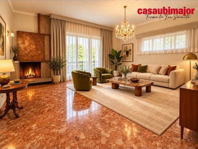 Case e ville in vendita di 473 m²