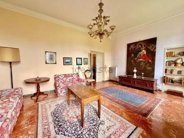 Case e ville in vendita di 475 m² in Via di Bellosguardo