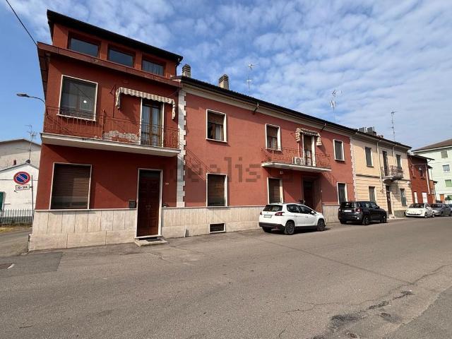 Case e ville in vendita di 475 m² in Via Vittorio Bachelet, 20
