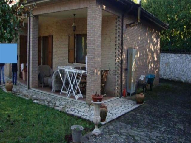 Case e ville in vendita di 475 m² in Contrada Pietravalle