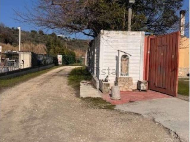 Case e ville in vendita di 475 m² in Strada Comunale Prati