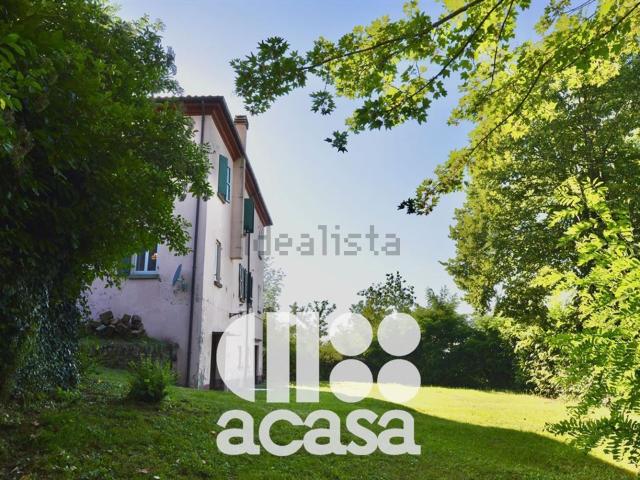 Case e ville in vendita di 478 m²