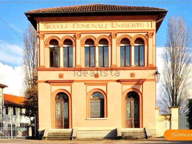 Case e ville in vendita di 480 m²