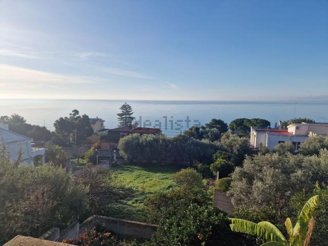Case e ville in vendita di 480 m² in Via Gemellae, 11