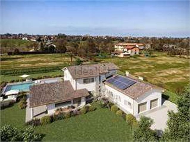 Case e ville in vendita di 480 m² in Via Orlando Strozzi