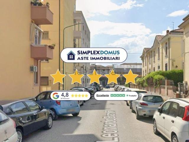 Case e ville in vendita di 480 m² in Via Leonardo Bianchi