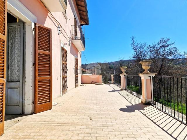 Case e ville in vendita di 480 m² in Via Mezzo Ripa, 6