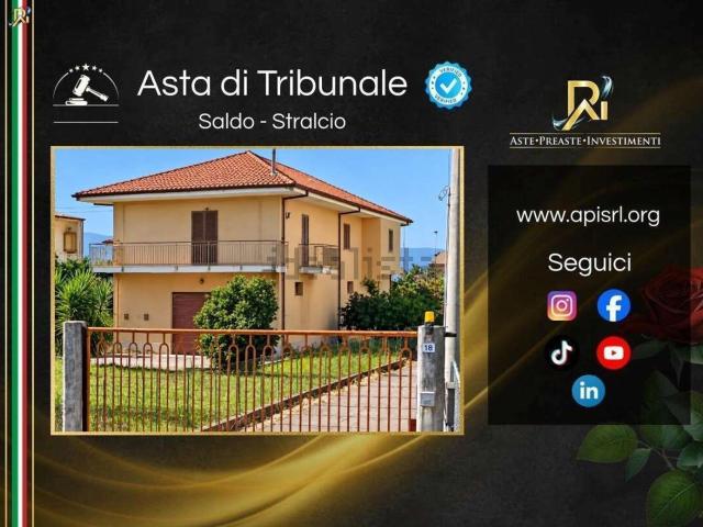 Case e ville in vendita di 481 m² in Via Salvatore Foderaro, 20