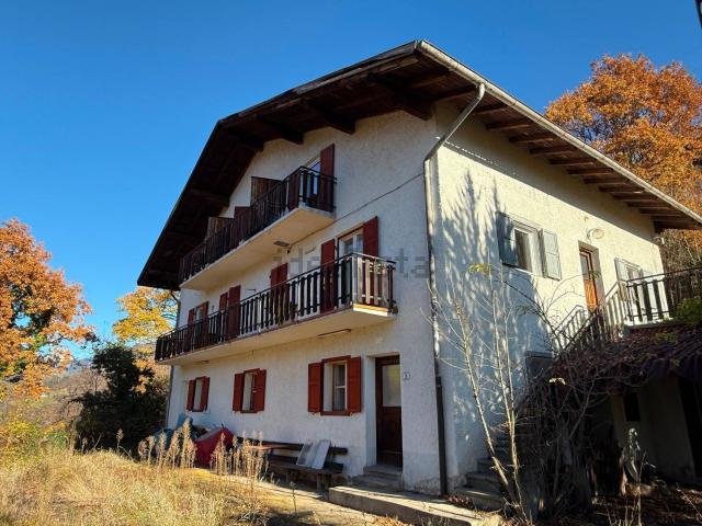 Case e ville in vendita di 487 m² in Via Rafenstein