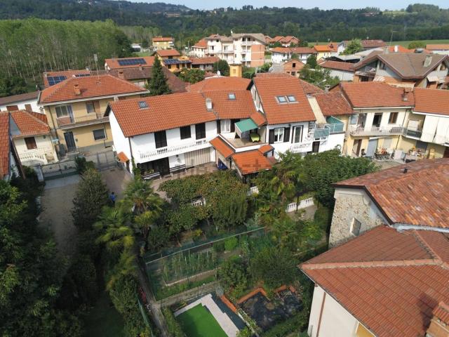 Case e ville in vendita di 489 m² in Via Sclarandi