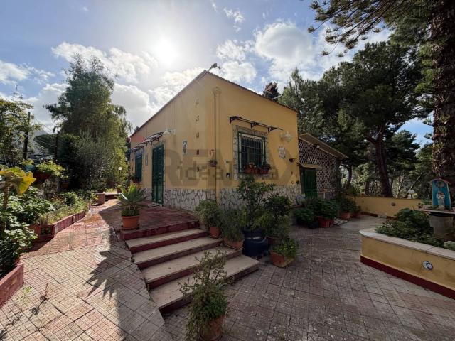 Case e ville in vendita di 48 m² in Contrada Accia