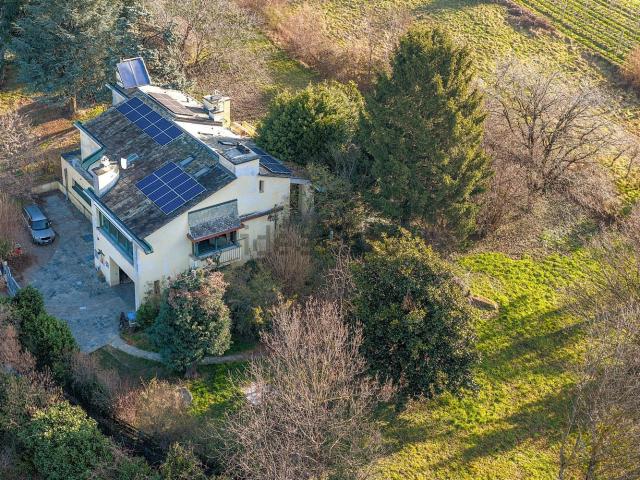 Case e ville in vendita di 493 m² in Via Stazione