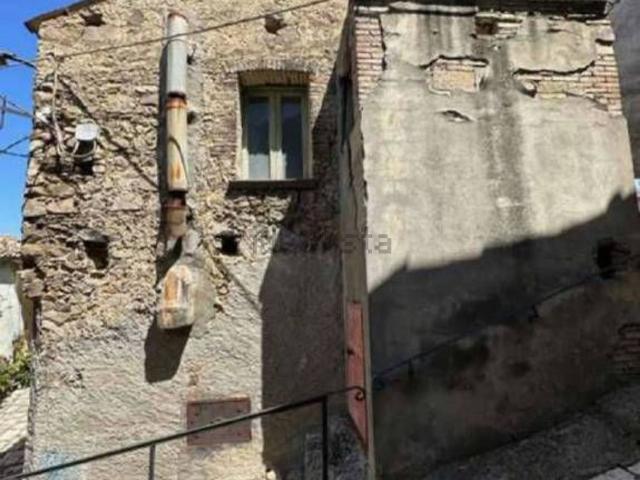 Case e ville in vendita di 49 m² in Via Nizza, 5