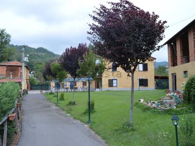 Case e ville in vendita di 500 m²