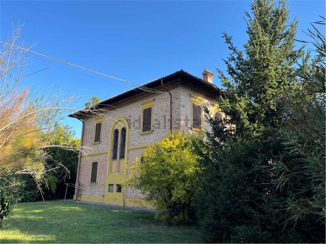 Case e ville in vendita di 500 m²