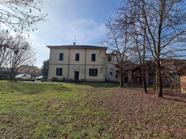 Case e ville in vendita di 500 m²