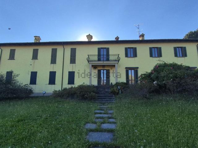 Case e ville in vendita di 500 m²