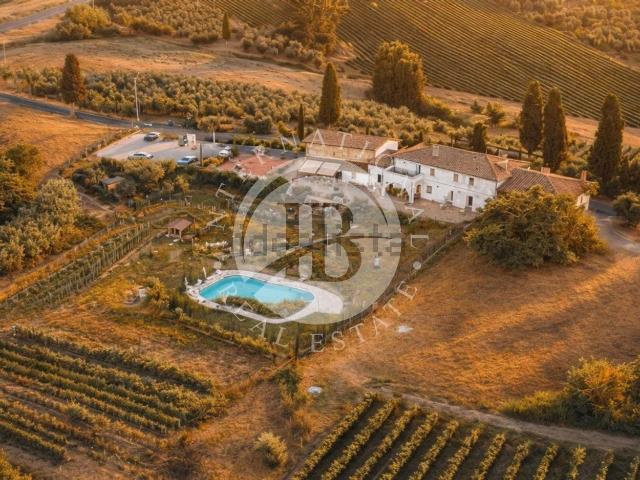 Case e ville in vendita di 500 m²