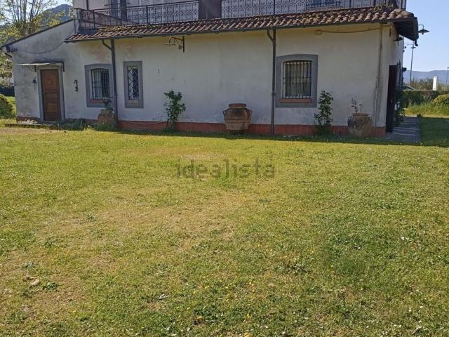 Case e ville in vendita di 500 m²
