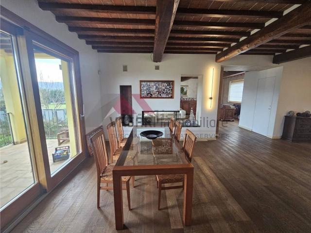 Case e ville in vendita di 500 m²
