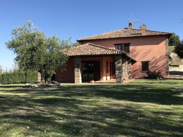 Case e ville in vendita di 500 m²