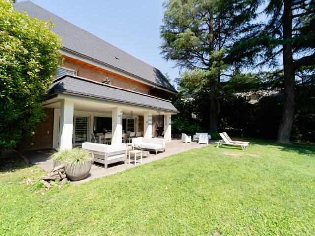 Case e ville in vendita di 500 m²