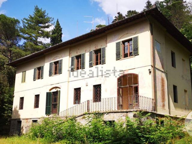 Case e ville in vendita di 500 m²