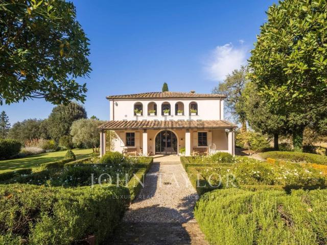 Case e ville in vendita di 500 m²