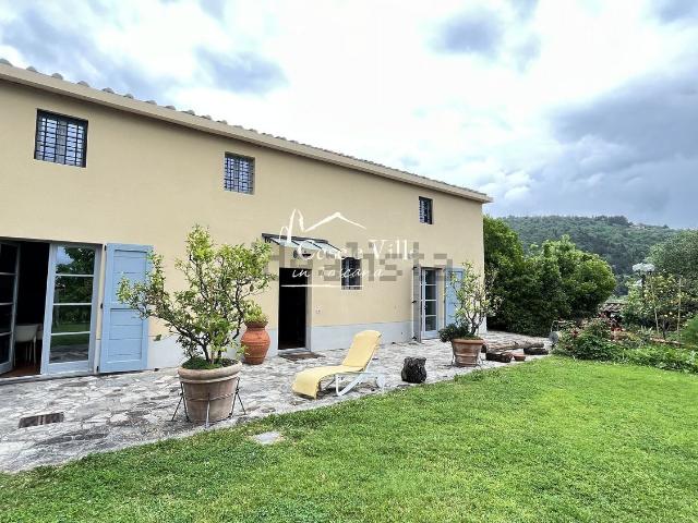 Case e ville in vendita di 500 m² in Via Bagnolo di Sopra, 250