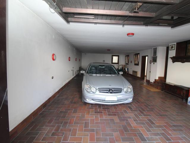 Case e ville in vendita di 500 m² in Via del Ràot