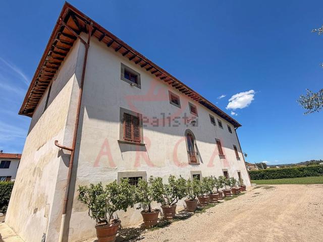 Case e ville in vendita di 500 m² in Via Soldaini