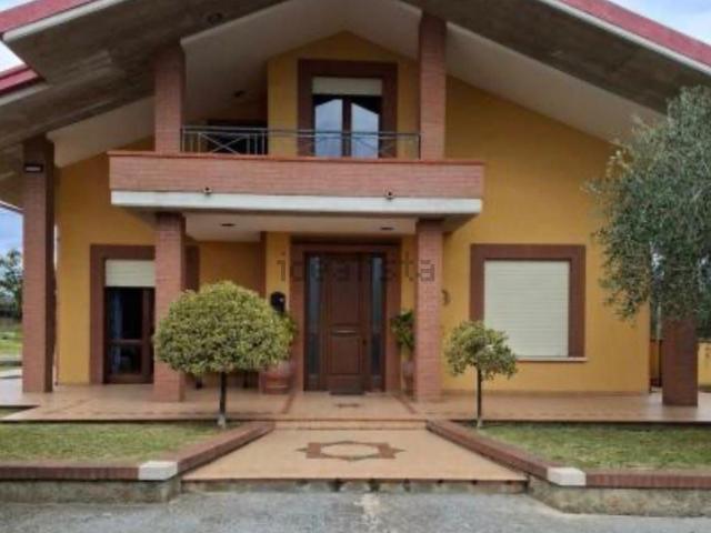 Case e ville in vendita di 500 m² in Via San Rocco, 254