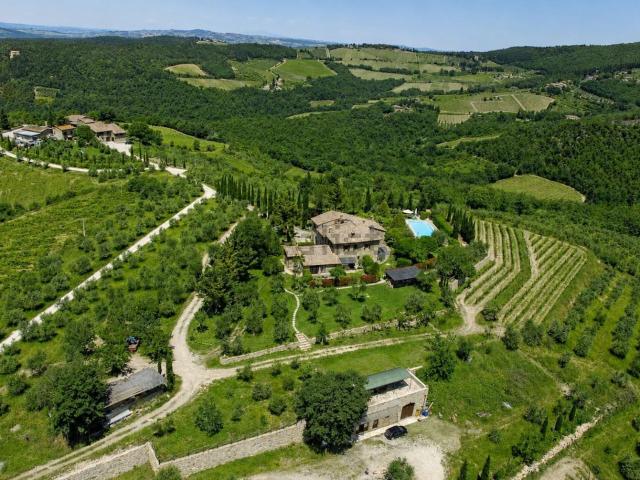Case e ville in vendita di 500 m² in Località Cispiano