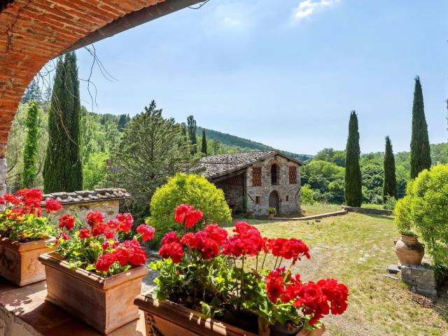 Case e ville in vendita di 500 m² in Località Madonna a Brolio