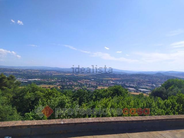 Case e ville in vendita di 500 m² in Strada del Monte Lacugnano