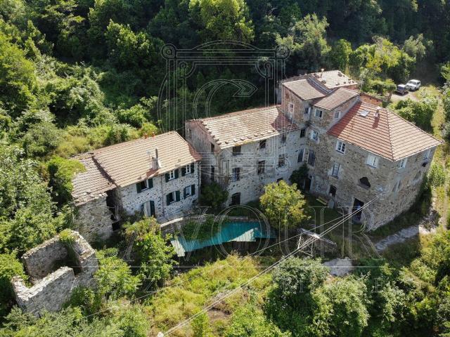 Case e ville in vendita di 500 m² in Strada Provinciale 41