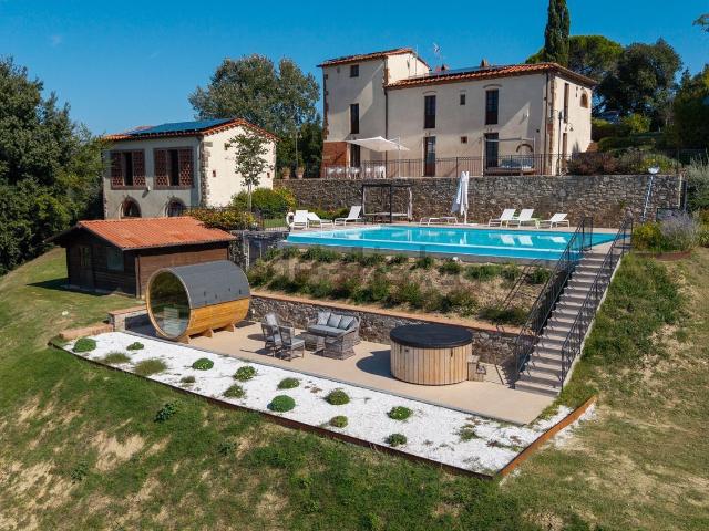 Case e ville in vendita di 500 m² in Strada Provinciale Palaiese