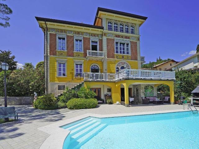 Case e ville in vendita di 502 m²