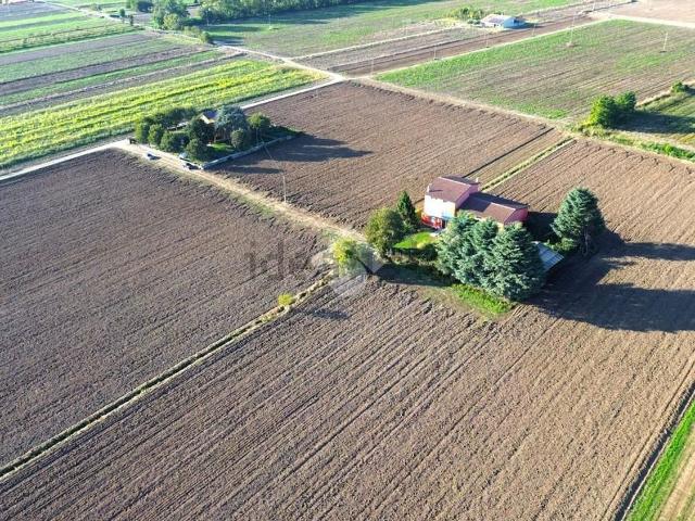 Case e ville in vendita di 503 m²