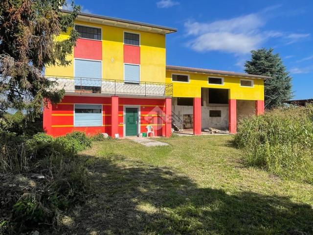 Case e ville in vendita di 503 m²
