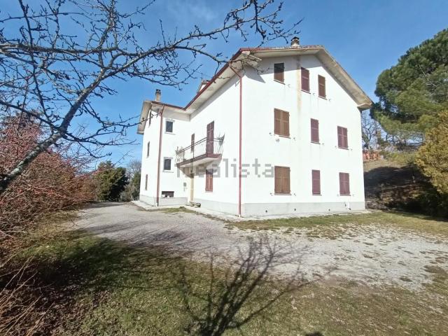 Case e ville in vendita di 503 m²