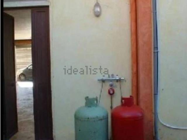 Case e ville in vendita di 503 m² in Via Marche, 10