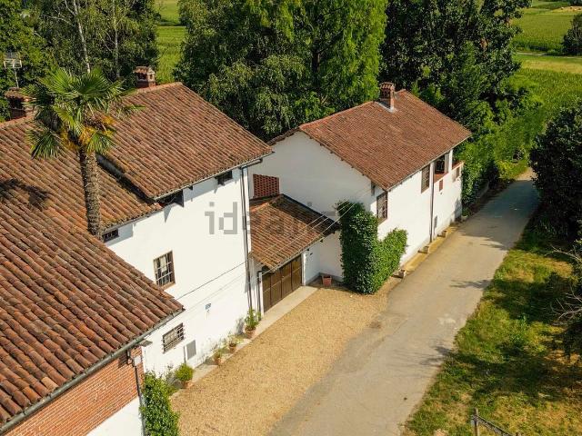 Case e ville in vendita di 505 m² in Via Nino Costa, 15