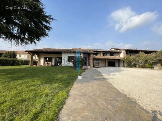 Case e ville in vendita di 505 m² in Via Pedrocchetta