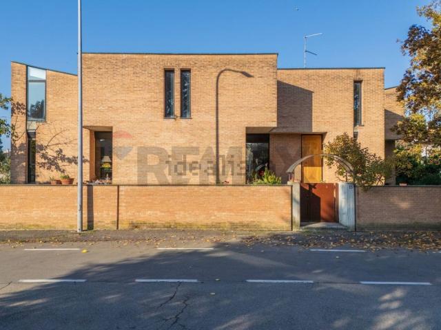 Case e ville in vendita di 506 m² in Via Alessandro Minuziano, 15
