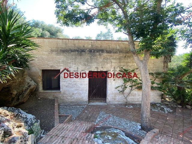 Case e ville in vendita di 50 m² in Contrada Ciancio, 410
