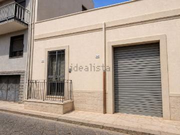 Case e ville in vendita di 50 m² in Via dei Mulini, 142